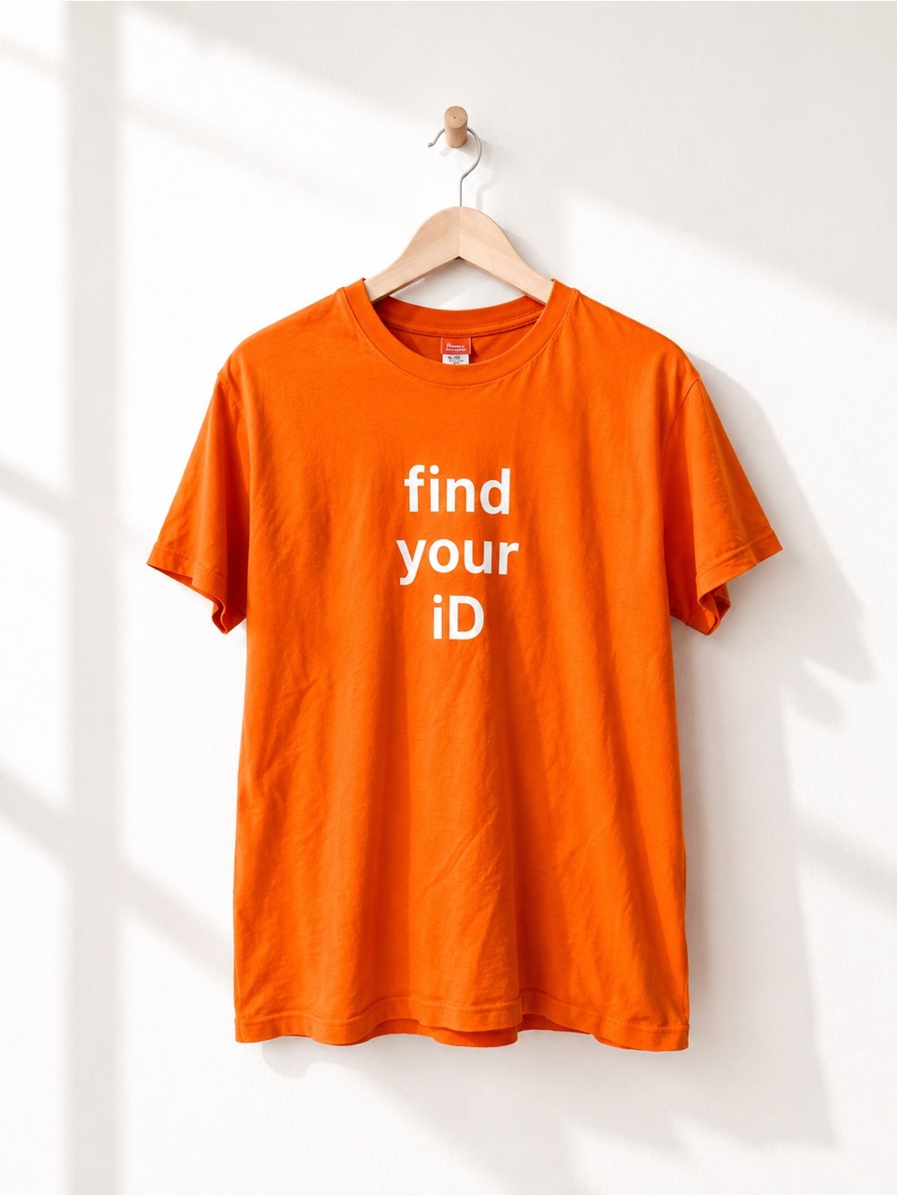 Clinique 100% Cotton Exclusive Unique Orange Soft T-Shirt Unisex L Size